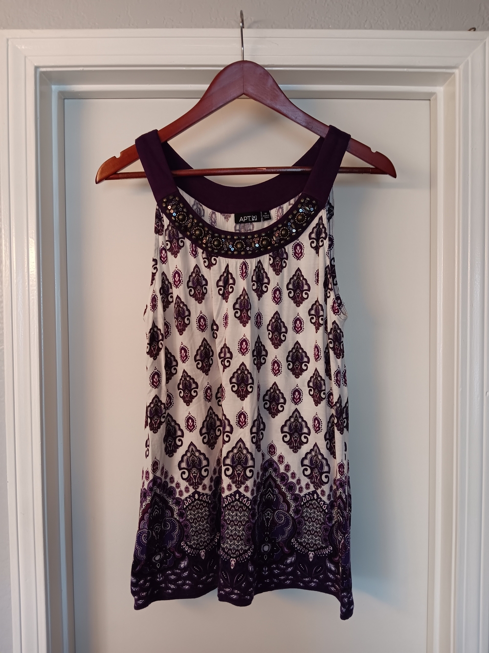 Apt. 9 Purple and Cream Beaded Neckline Sleeveless Top